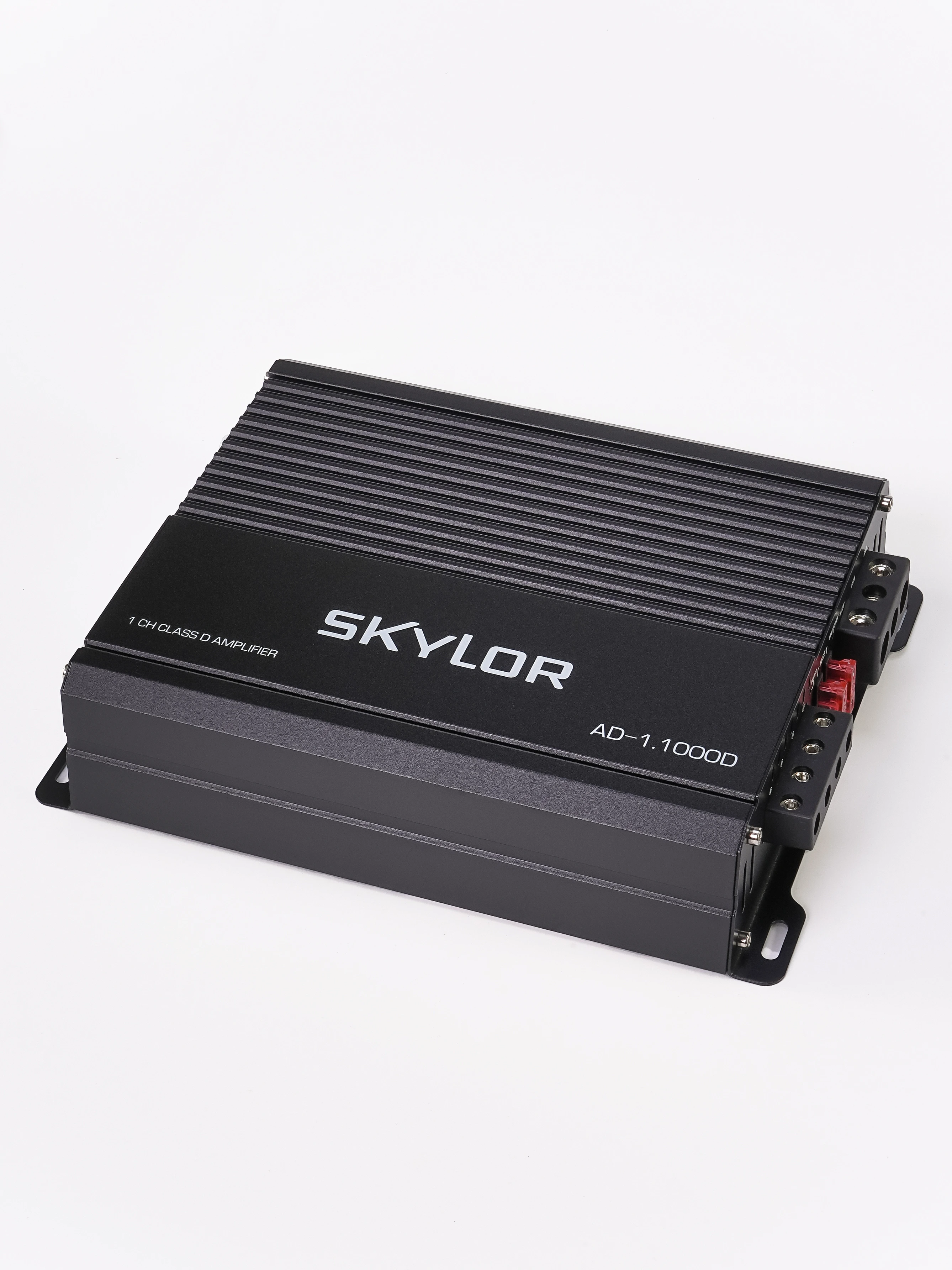 1 канальный усилитель SKYLOR AD-1.1000