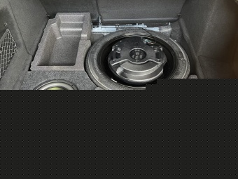 Короб стелс Geely Tugella к запаске 10